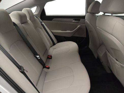 Used 2019 Hyundai Sonata ECO image 19