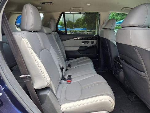Used 2023 Honda Pilot EX-L image 25