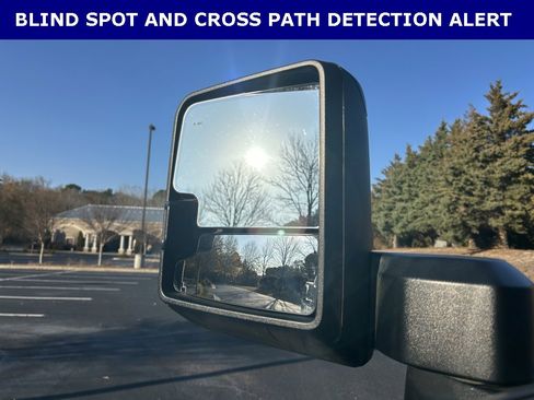 Used 2022 GMC Sierra 2500 AT4 w/ AT4 Preferred Package image 6