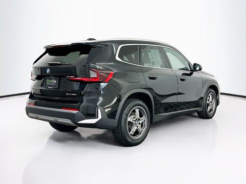 Used 2023 BMW X1 xDrive28i AWD/4WD image 9