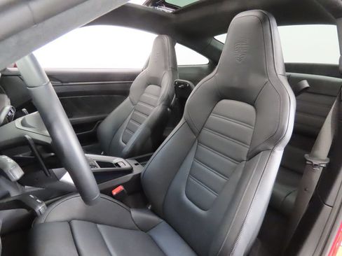 Certified 2026 Porsche 911 Carrera GTS RWD image 5