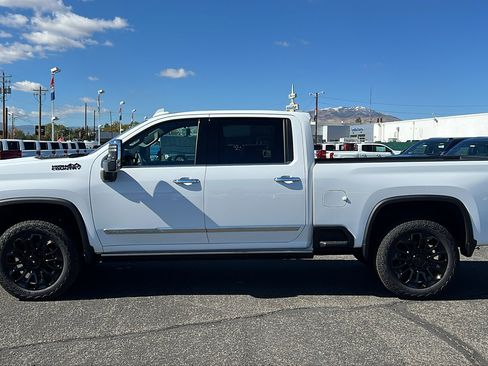 New 2026 Chevrolet Silverado 2500 High Country w/ High Country Premium Package image 9