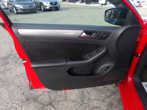 Used 2016 Volkswagen Jetta Sport w/ Lighting Package image 22