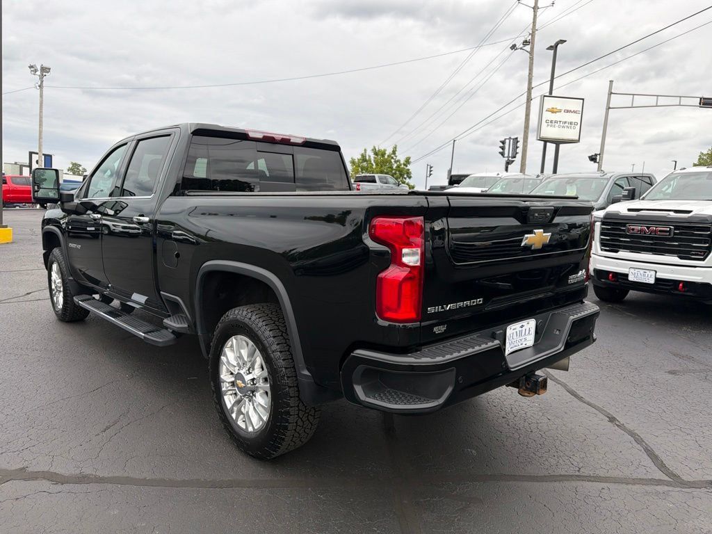 Certified 2023 Chevrolet Silverado 2500 High Country AWD/4WD image 5