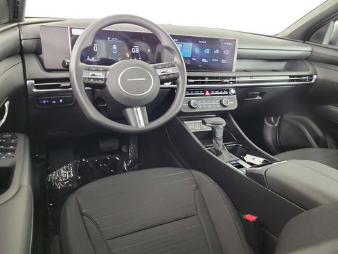 New 2025 Hyundai Santa Cruz SE image 12