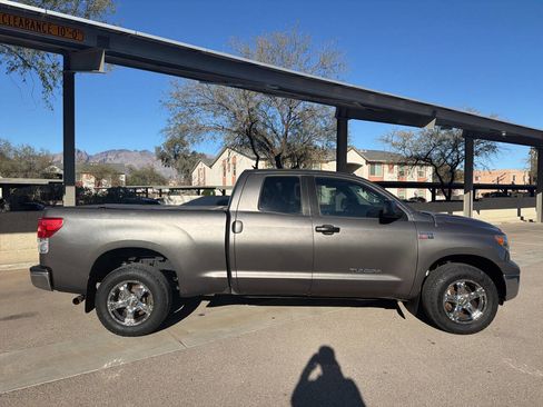 Used 2012 Toyota Tundra 2WD Double Cab image 12