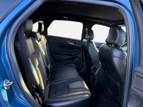 Used 2019 Ford Edge ST w/ Equipment Group 401A image 18