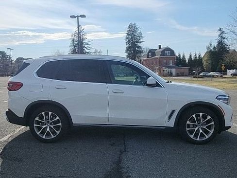 Used 2019 BMW X5 xDrive40i w/ Convenience Package image 9