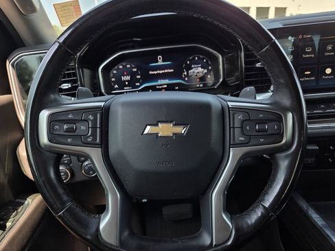 Used 2023 Chevrolet Silverado 1500 LT AWD/4WD image 23