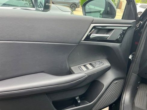 New 2026 Mitsubishi Outlander LE FWD image 7