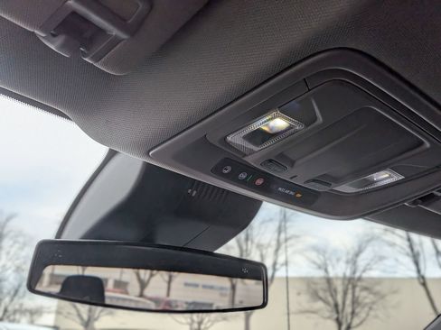 Used 2023 Chevrolet Silverado 1500 Custom image 29