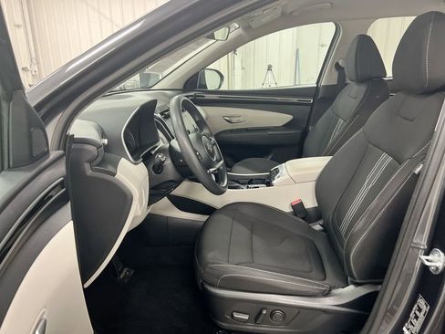 Used 2024 Hyundai Tucson SEL FWD image 19