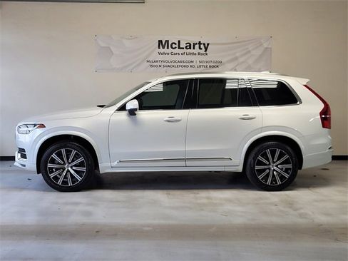 Certified 2024 Volvo XC90 B5 Core image 2