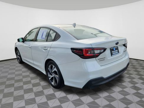 Used 2023 Subaru Legacy image 3