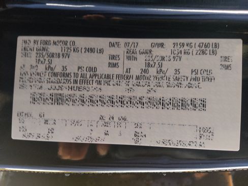 Used 2017 Ford Escape Titanium FWD image 33