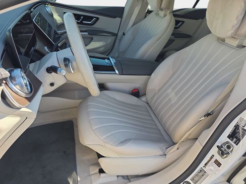 Used 2022 Mercedes-Benz EQS 450+ Sedan image 15