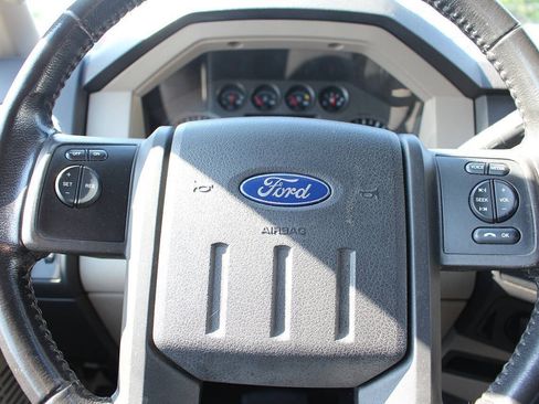 Used 2010 Ford F250 XLT AWD/4WD image 13