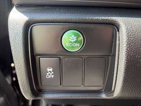 Used 2013 Honda Accord LX-S image 29