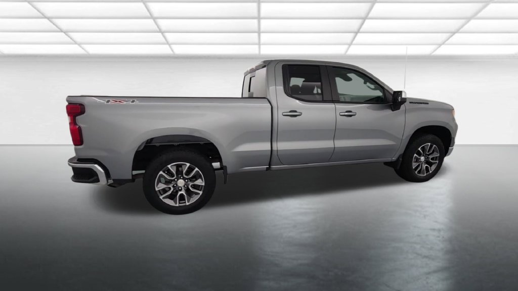 Used 2023 Chevrolet Silverado 1500 LT w/ Safety Package AWD/4WD image 8