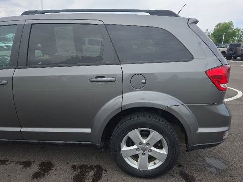 Used 2012 Dodge Journey SXT w/ Flexible Seating Group AWD/4WD image 13