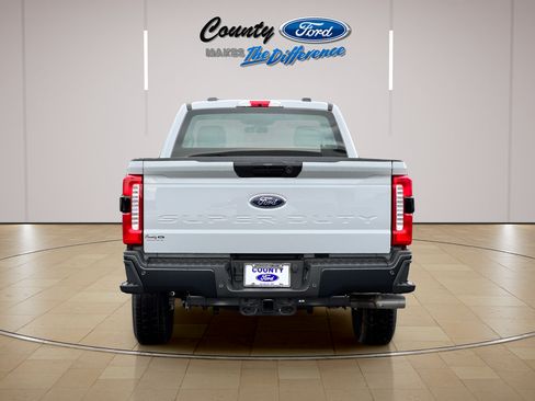 New 2025 Ford F350 XL w/ 360-Degree Camera Package RWD image 11