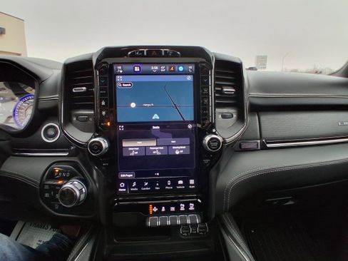 Used 2022 RAM 1500 Limited image 14