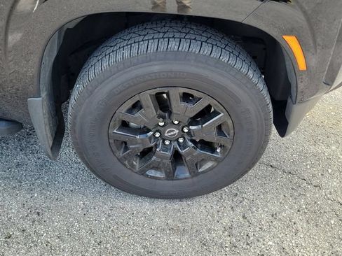 Certified 2023 Nissan Frontier SV w/ Midnight Edition Package AWD/4WD image 7