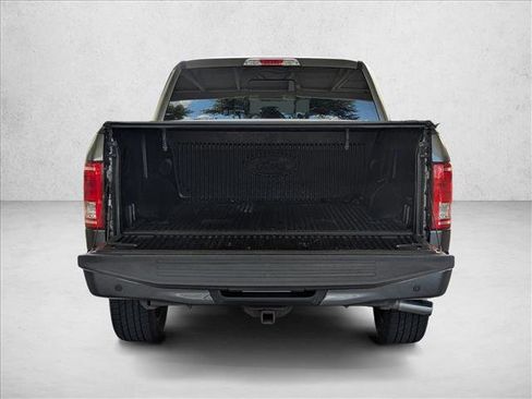 Used 2017 Ford F150 XLT w/ Equipment Group 302A Luxury AWD/4WD image 6