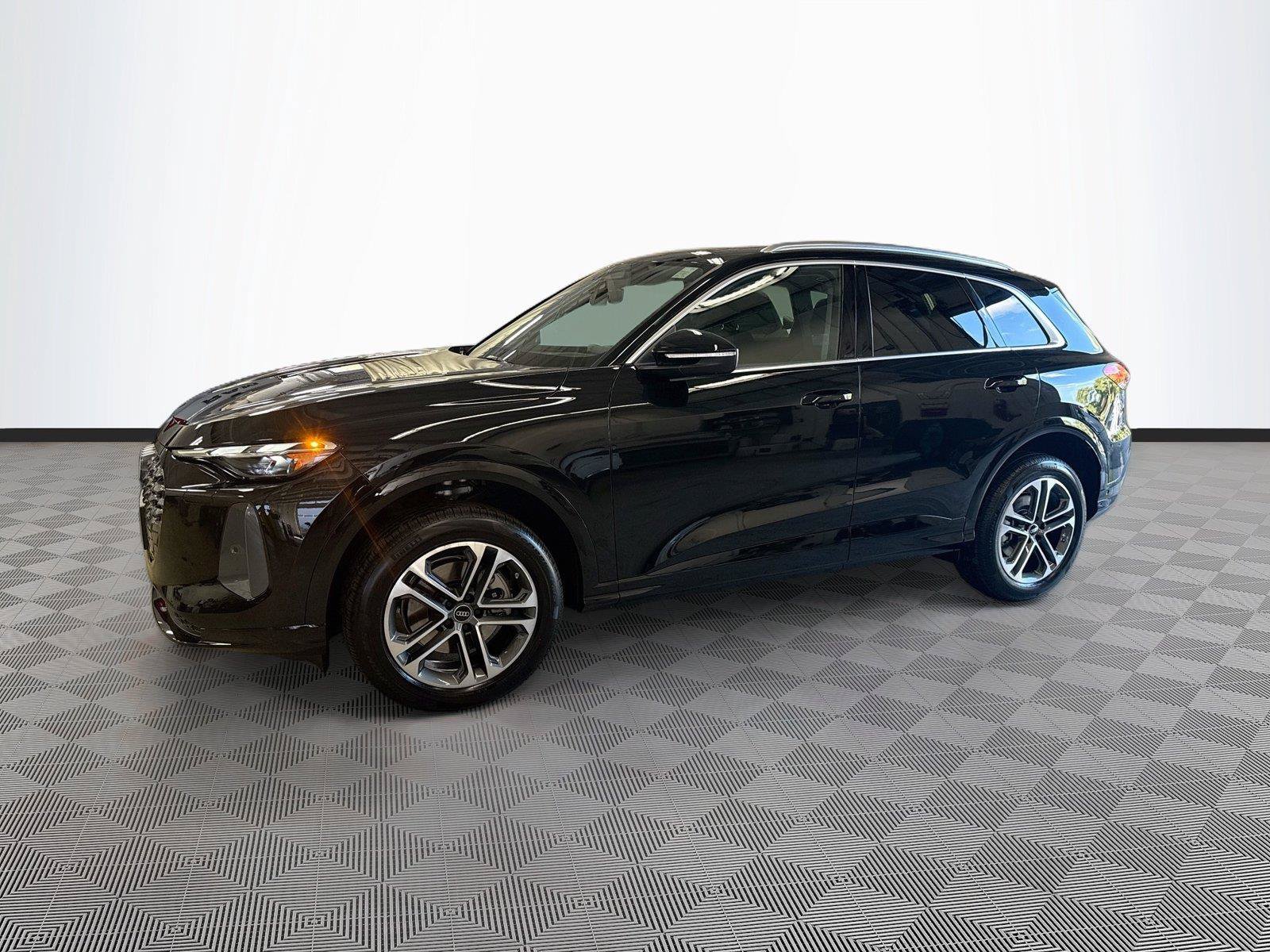 New 2026 Audi Q5 Premium AWD/4WD image 3