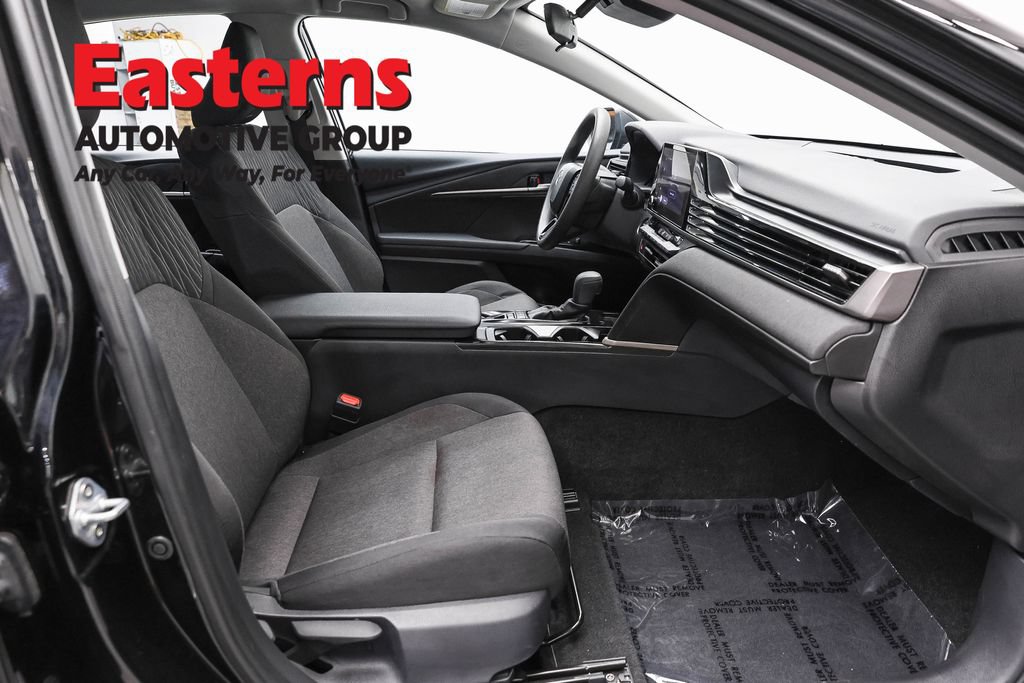 Used 2026 Toyota Camry LE FWD image 25