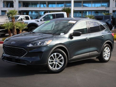 Certified 2022 Ford Escape SE w/ Convenience Package FWD image 1
