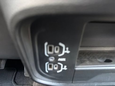 Used 2026 RAM 2500 Big Horn AWD/4WD image 27