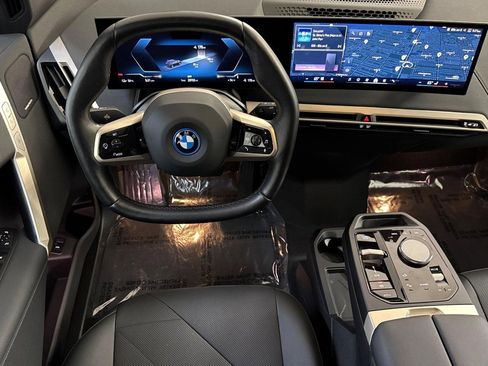 Certified 2024 BMW iX xDrive50 w/ Sport Package AWD/4WD image 29