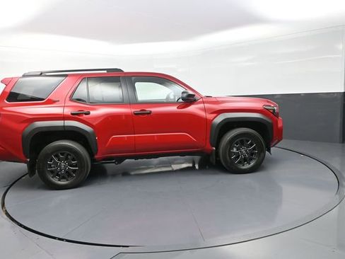 Used 2026 Toyota 4Runner SR5 AWD/4WD image 56