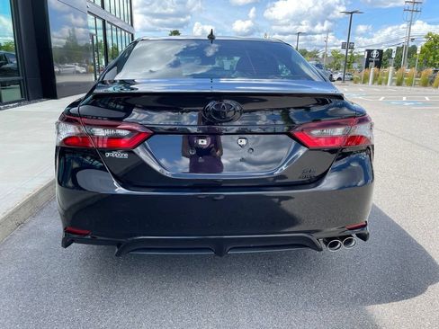 Used 2024 Toyota Camry SE w/ Convenience Package AWD/4WD image 6