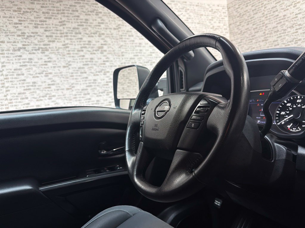 Used 2024 Nissan Titan SV w/ SV Convenience Package AWD/4WD image 17