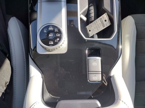 New 2026 Mitsubishi Outlander SE AWD/4WD image 26