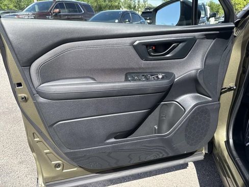 Used 2025 Subaru Forester Premium w/ Convenience Package #1 image 20