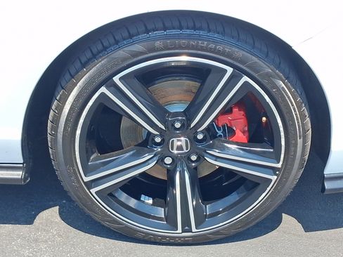 Used 2024 Honda Accord Sport image 8