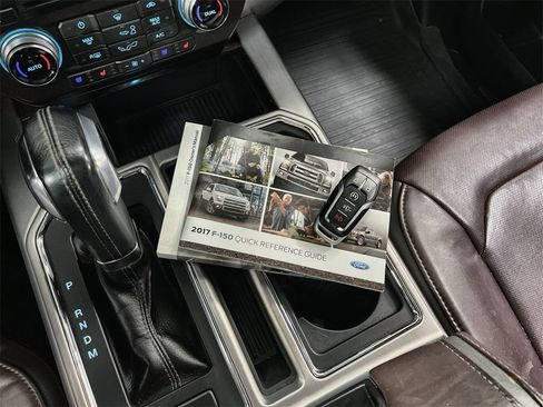 Used 2017 Ford F150 Platinum w/ Equipment Group 701A Luxury image 36