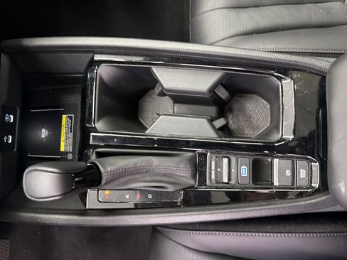 Used 2025 Honda Accord EX-L image 32