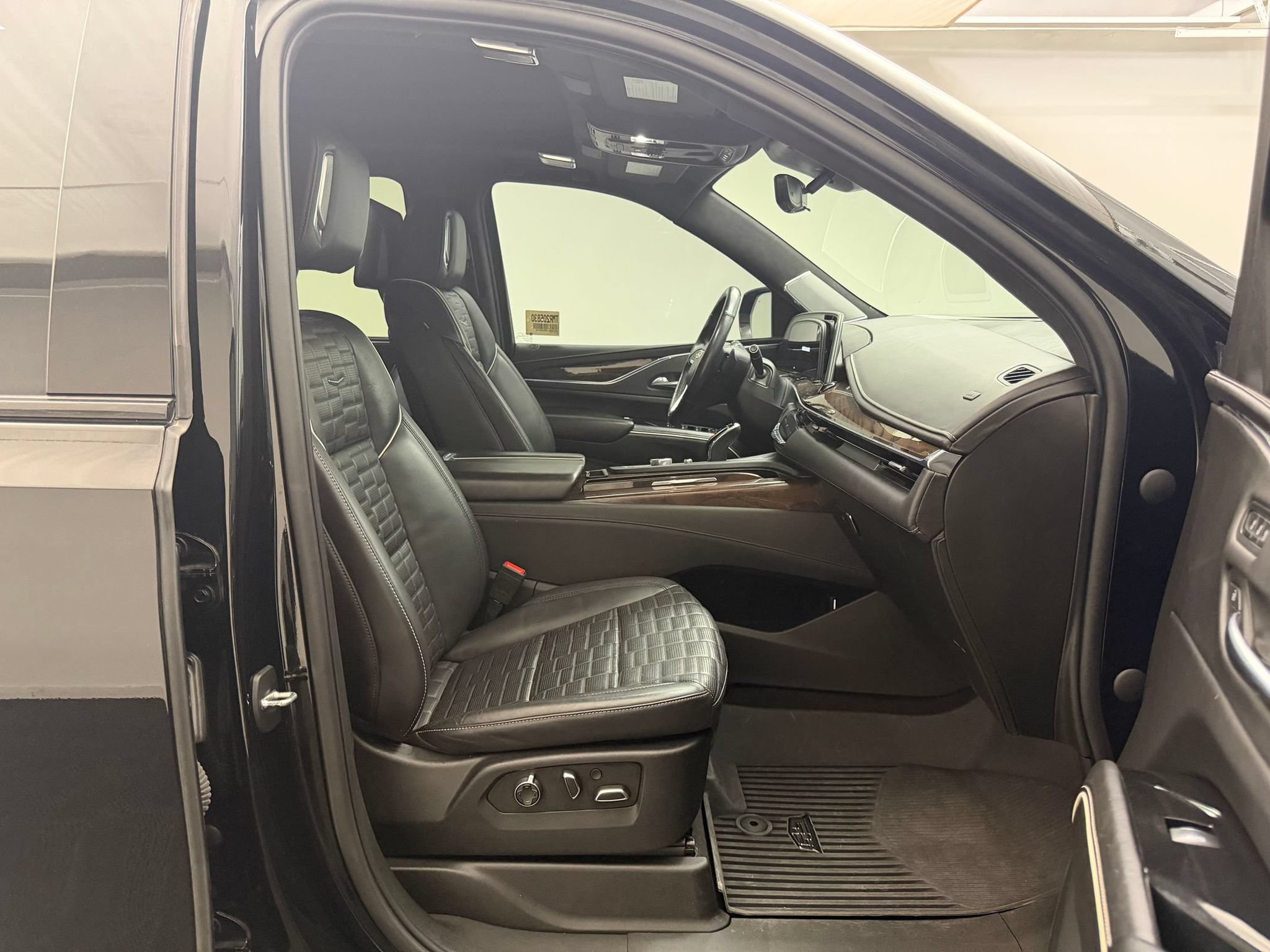 Used 2021 Cadillac Escalade Sport Platinum AWD/4WD image 27
