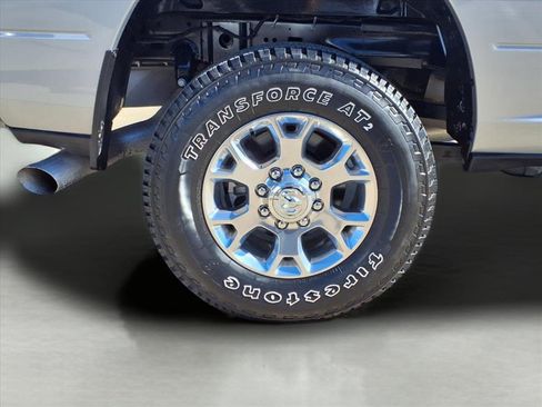 Used 2024 RAM 2500 Laramie image 9