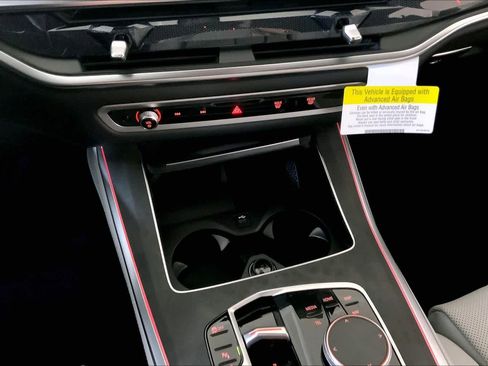 New 2026 BMW X5 xDrive50e w/ Climate Comfort Package image 20