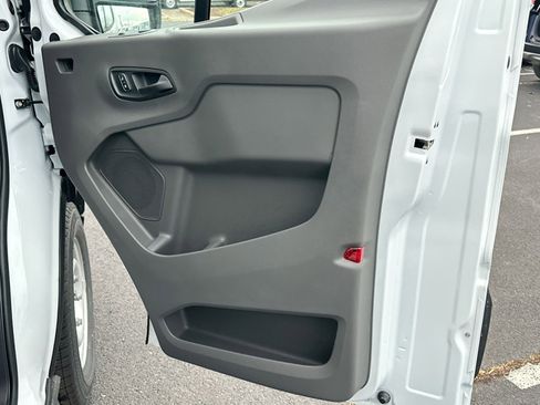 New 2026 Ford Transit 250 148 Medium Roof image 37
