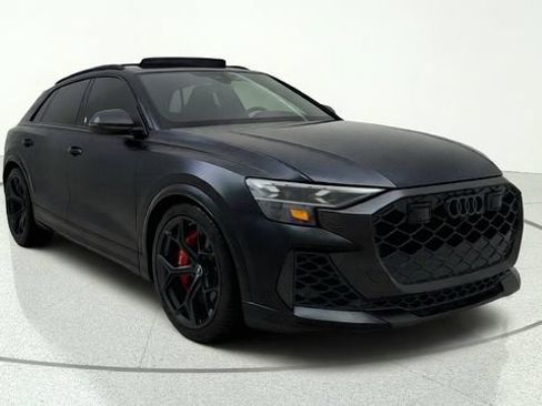 Used 2025 Audi RS Q8 performance AWD/4WD image 4
