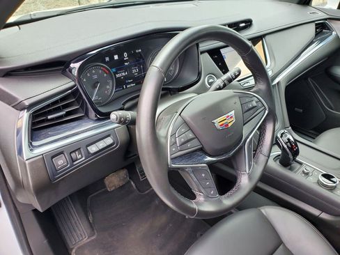 Certified 2023 Cadillac XT5 Premium Luxury w/ Technology Package AWD/4WD image 19