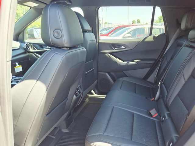 New 2026 Chevrolet Equinox LT w/ Convenience Package II AWD/4WD image 9