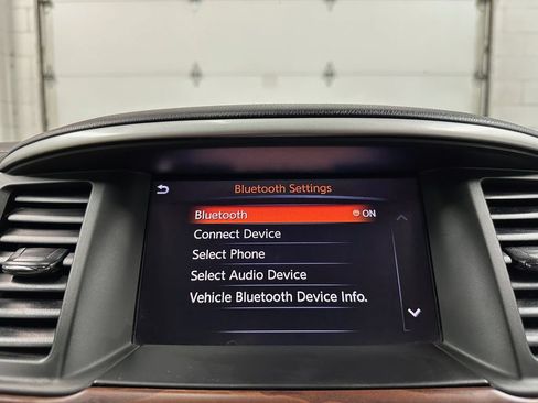 Used 2019 Nissan Pathfinder Platinum AWD/4WD image 33