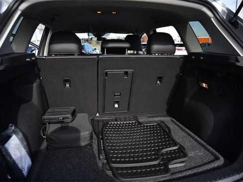 Certified 2023 Volkswagen Taos SE image 25